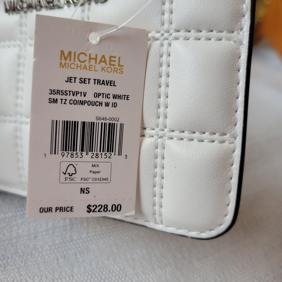 Michael Kors White Jetset Cardholder - Picture 4 of 4